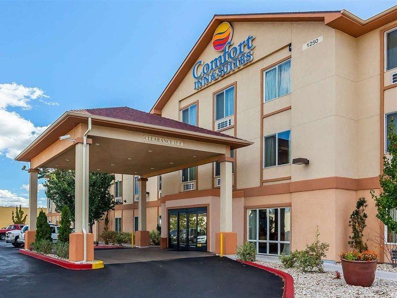 Comfort Inn & Suites Airport Convention Center Reno Zewnętrze zdjęcie